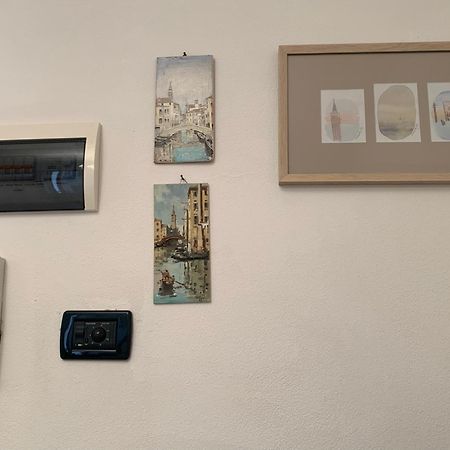 키오자 Casa Manuela Non Turisti Ma Ospiti 아파트 외부 사진