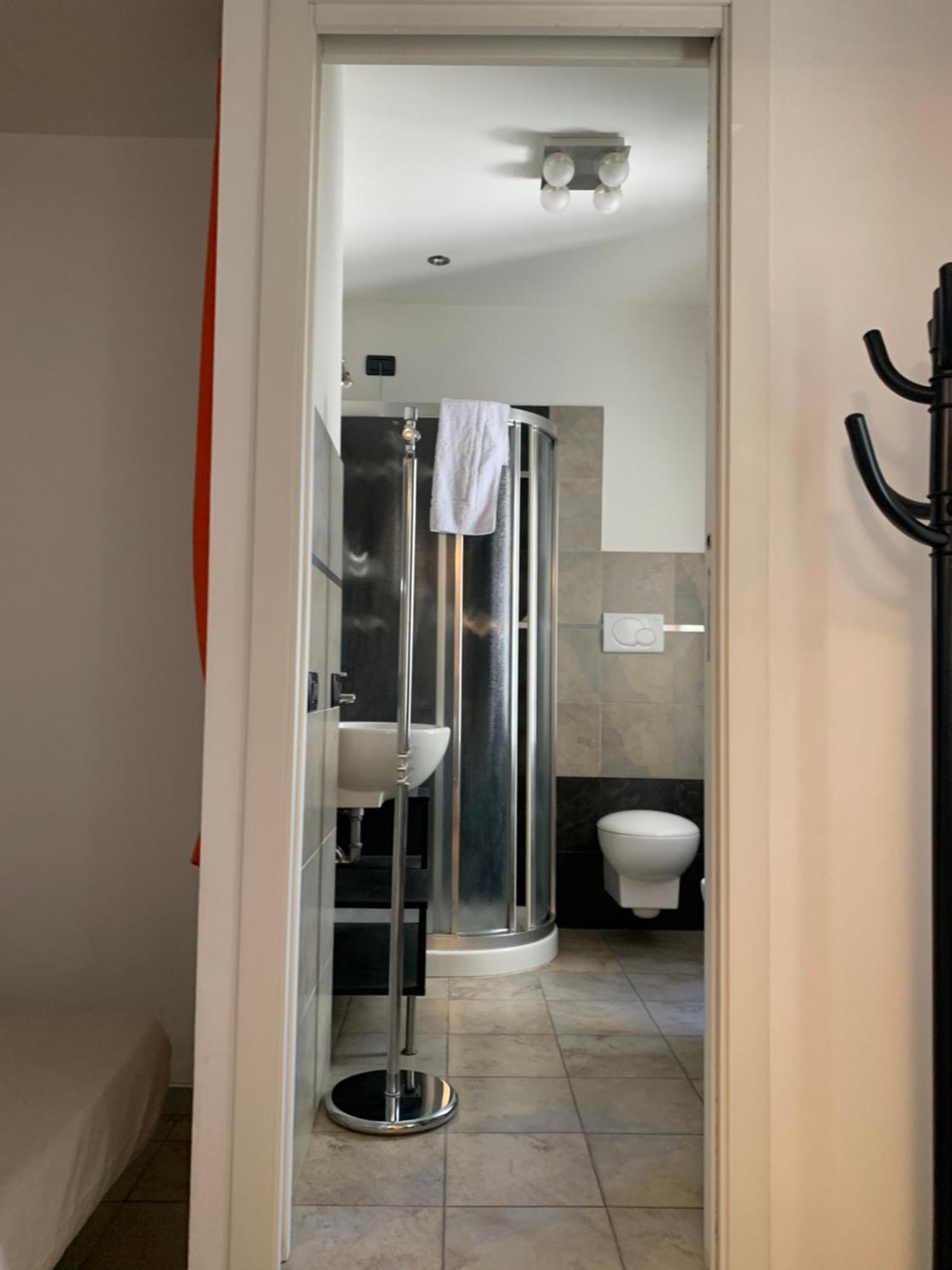 키오자 Casa Manuela Non Turisti Ma Ospiti 아파트 외부 사진